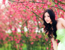 美女壁纸背景图片大全,美女壁纸背景图片大全精选